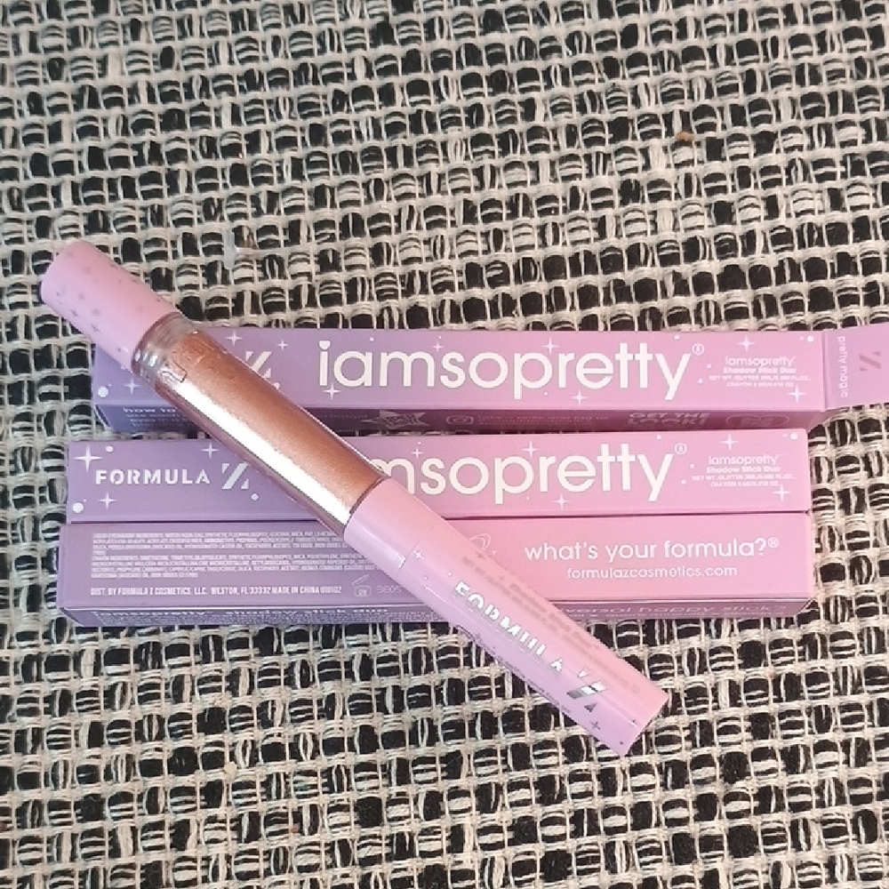 Im So Pretty Eyeshadow Stick Copper